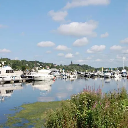 House Boat Martinique Bådhotel 5*