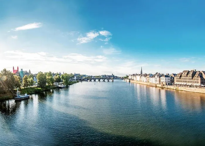 House Boat Martinique Hotel en barco 5*